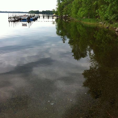 Lake Dalrymple Resort Lagoon City Kültér fotó