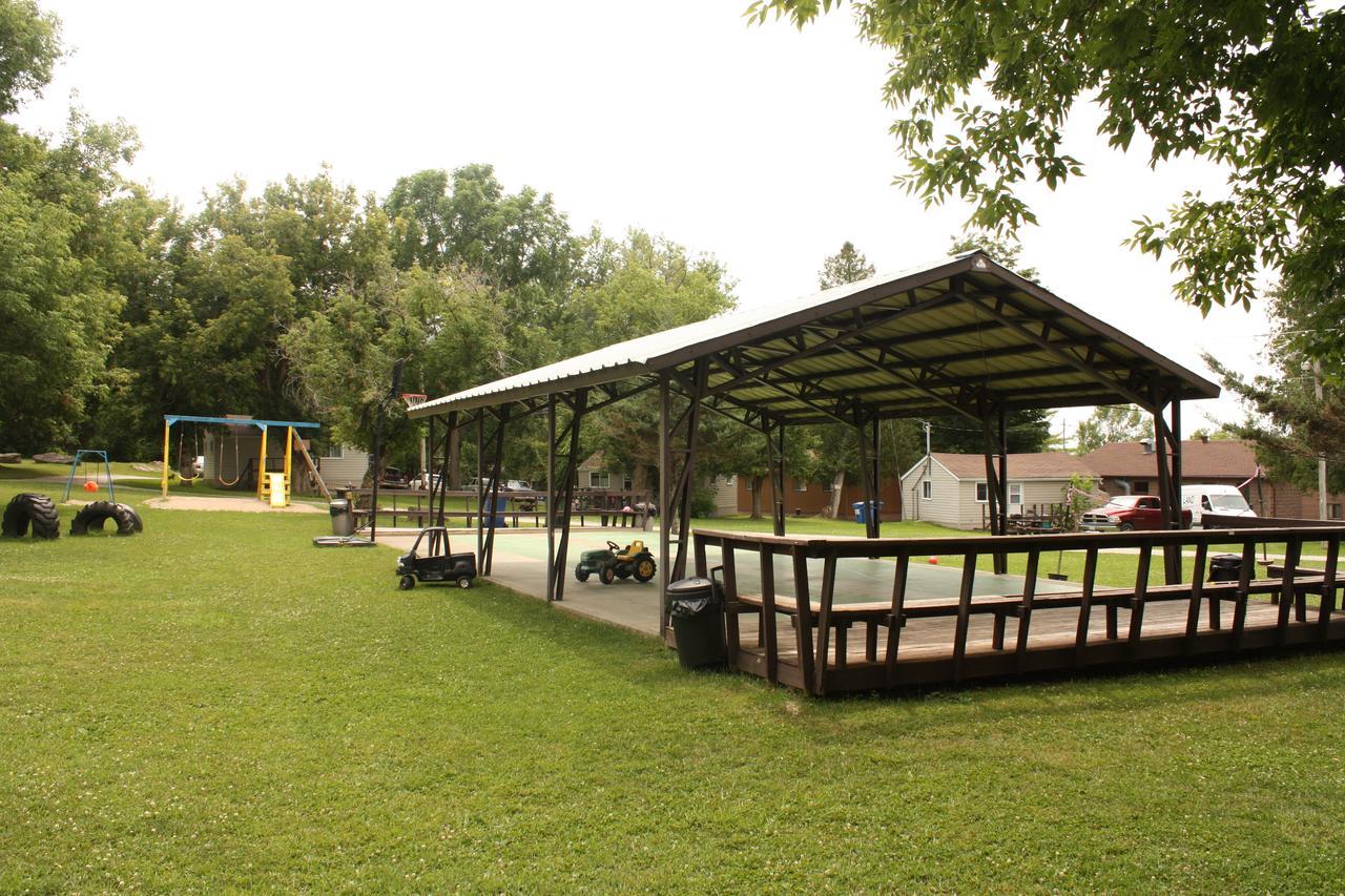 Lake Dalrymple Resort Lagoon City Szoba fotó